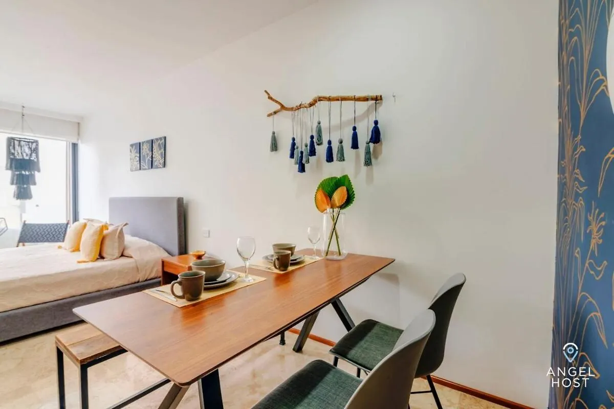 Дом отдыха Adorable Rooftop Pool, Reliable Wifi, Near 5Th Ave Плая-дель-Кармен